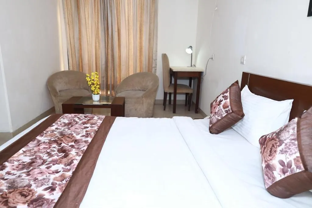Art India Hotels グルガウン 0*,